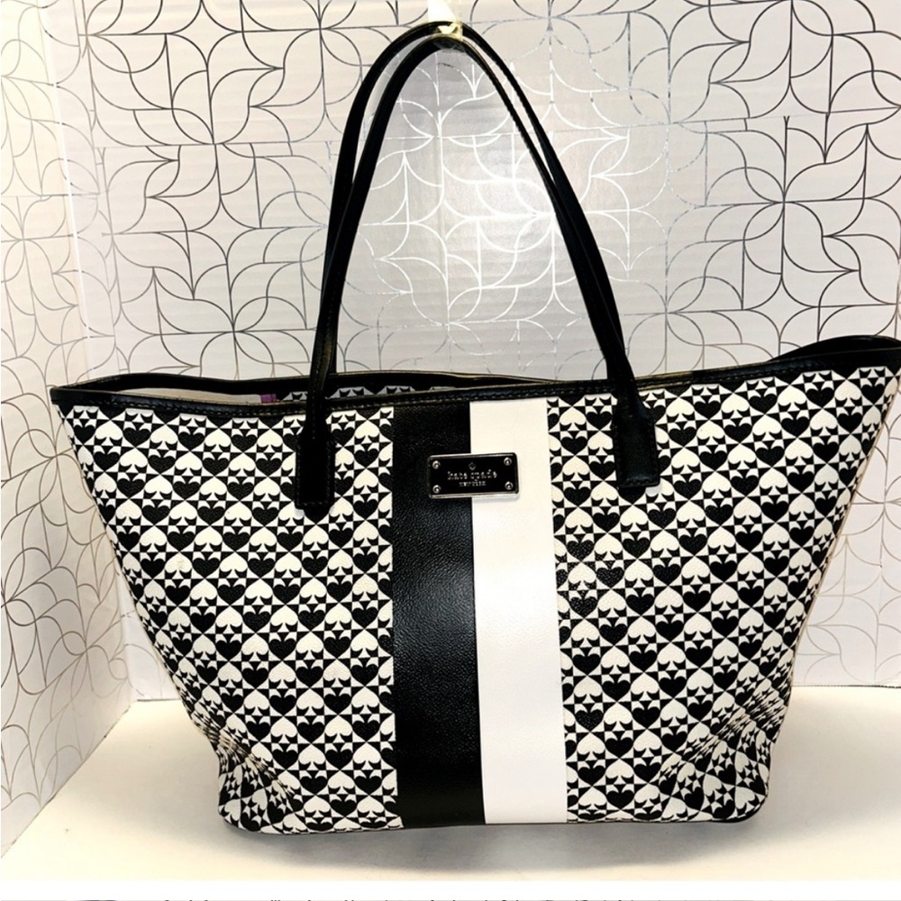 Kate Spade Black/White Coated Canvas Margareta Penn Place Tote Purse
